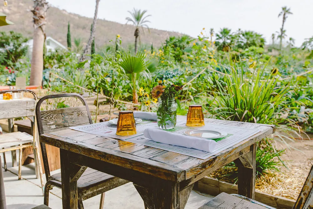 Dining - flora farms 2